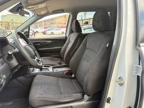 Used 2020 Honda Pilot EX image 24