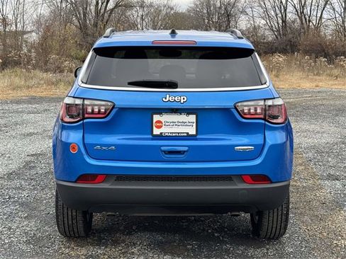 Used 2024 Jeep Compass Latitude image 20
