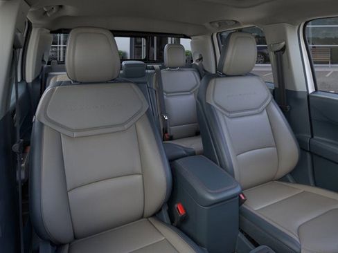 New 2025 Ford Maverick Lariat w/ 4K Tow Package image 10