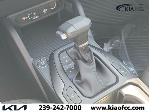 New 2026 Kia K4 FWD image 30
