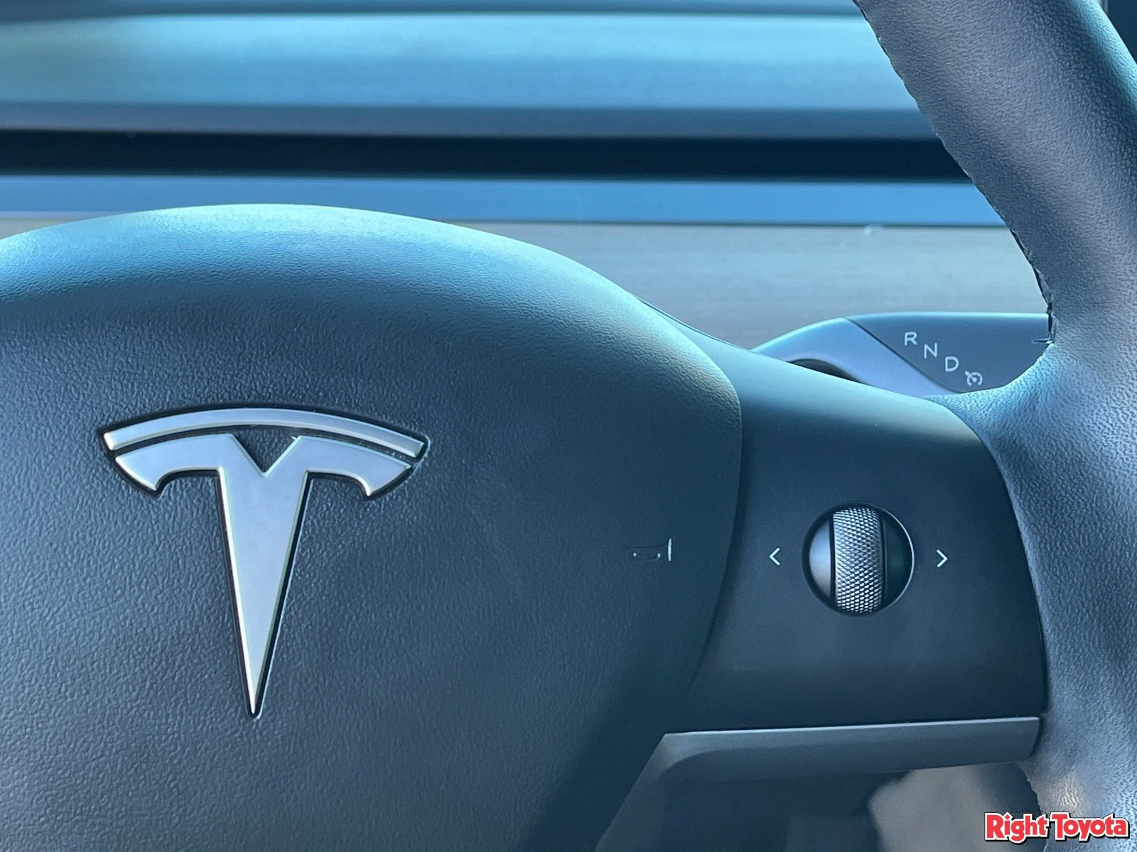 Used 2021 Tesla Model Y 2WD image 23