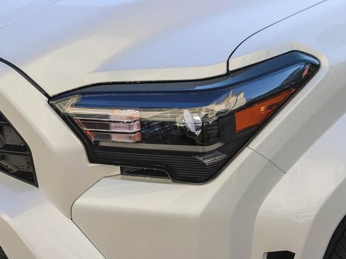 New 2026 Toyota 4Runner TRD Sport Premium AWD/4WD image 5