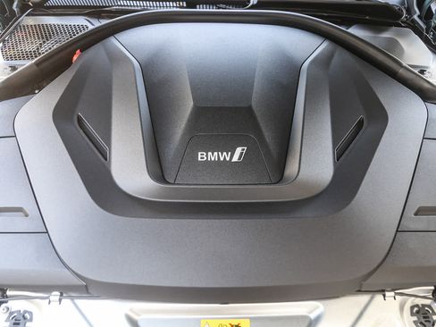 New 2026 BMW i4 xDrive40i image 23
