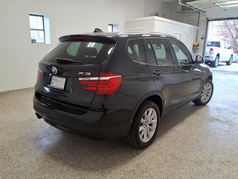 Used 2017 BMW X3 xDrive28i image 4