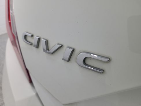 Used 2017 Honda Civic LX image 7