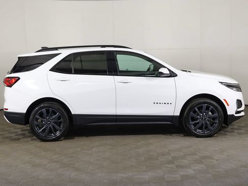 Used 2024 Chevrolet Equinox RS AWD/4WD image 18