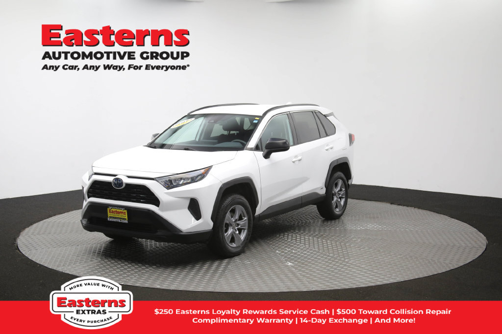 Used 2022 Toyota RAV4 LE AWD/4WD image 57