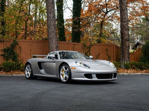 Used 2005 Porsche Carrera GT image 4