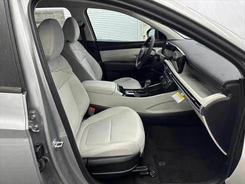 New 2026 Hyundai Tucson SE FWD image 13