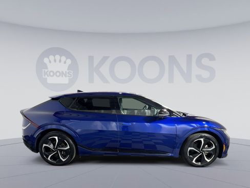 Used 2022 Kia EV6 GT-Line w/ GT-Line Suede Seat Package image 8