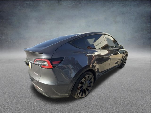 Used 2022 Tesla Model Y Performance AWD/4WD image 3