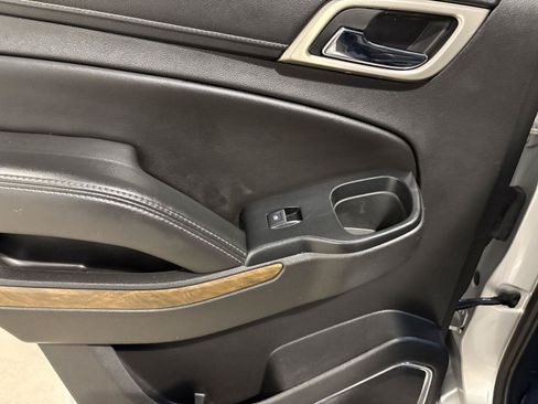 Used 2018 GMC Yukon Denali AWD/4WD image 35