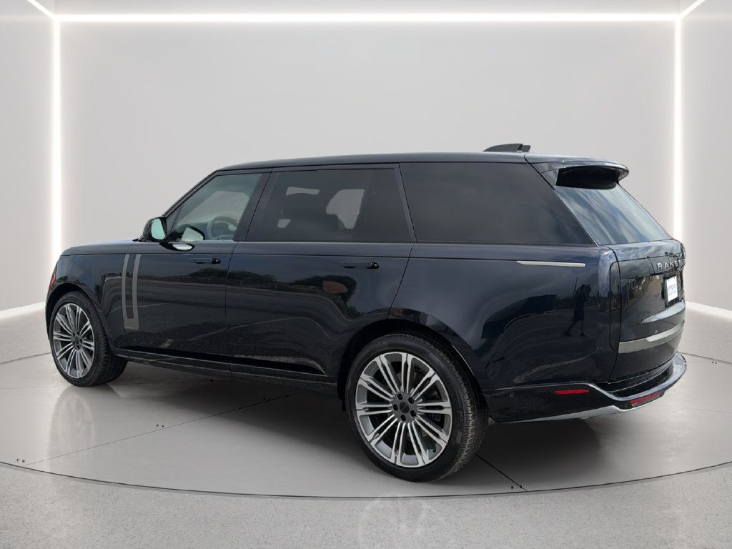 Used 2026 Land Rover Range Rover Long Wheelbase Autobiography AWD/4WD image 14