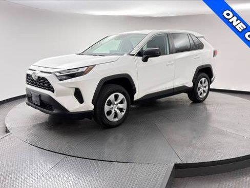 Used 2025 Toyota RAV4 LE FWD image 2
