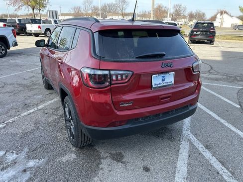 New 2026 Jeep Compass Latitude image 20