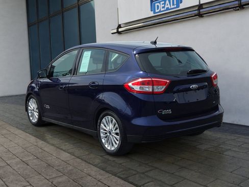 Used 2017 Ford C-MAX Energi SE w/ Equipment Group 401A FWD image 5