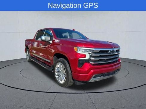 Used 2024 Chevrolet Silverado 1500 High Country AWD/4WD image 9