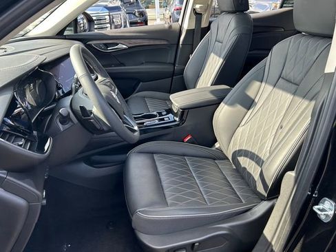 Used 2023 Buick Envision Avenir image 22