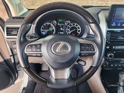 Used 2023 Lexus GX 460 Premium image 34
