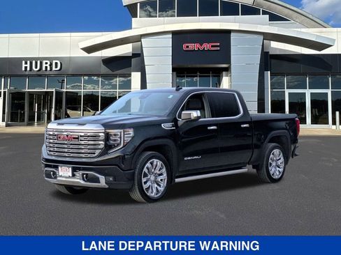 Used 2024 GMC Sierra 1500 Denali w/ Denali Reserve Package image 8