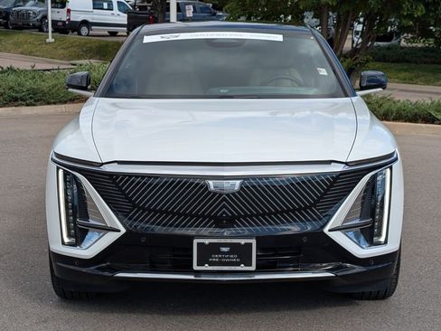 Certified 2024 Cadillac Lyriq Luxury w/ Nappa Leather Package AWD/4WD image 7