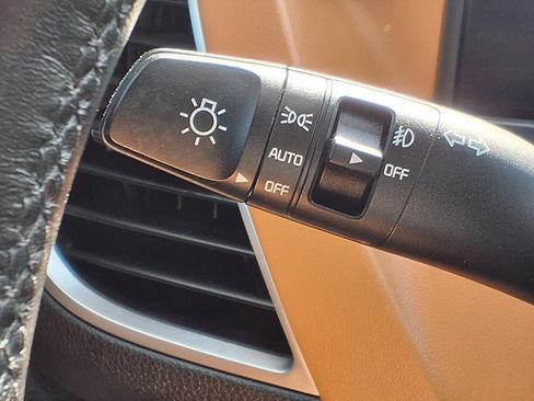Used 2024 Kia Seltos SX AWD/4WD image 17