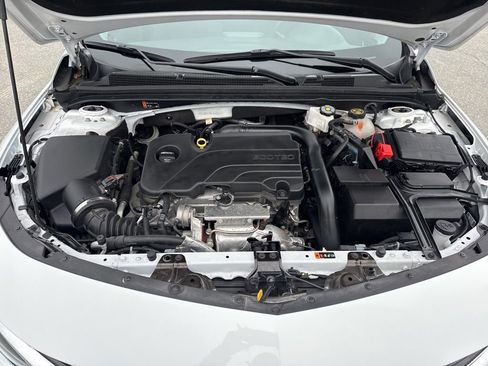 Used 2024 Chevrolet Malibu LT image 31