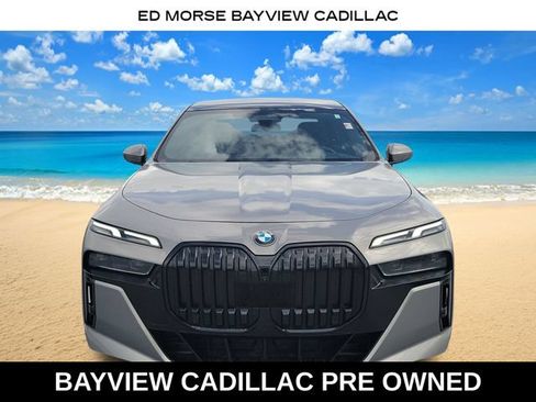 Used 2023 BMW 740i RWD image 7