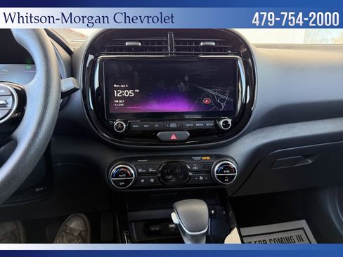 Used 2025 Kia Soul S image 21