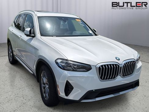 Used 2024 BMW X3 sDrive30i w/ Premium Package RWD image 5