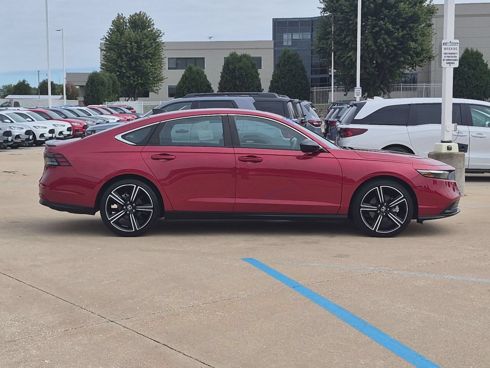 Used 2023 Honda Accord Sport image 5