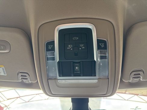 Used 2020 RAM 1500 Laramie image 23