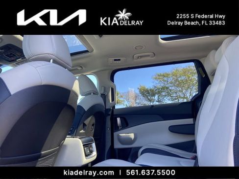 New 2026 Kia Carnival SX FWD image 16