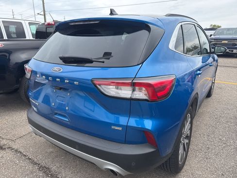 Used 2021 Ford Escape Titanium FWD image 24
