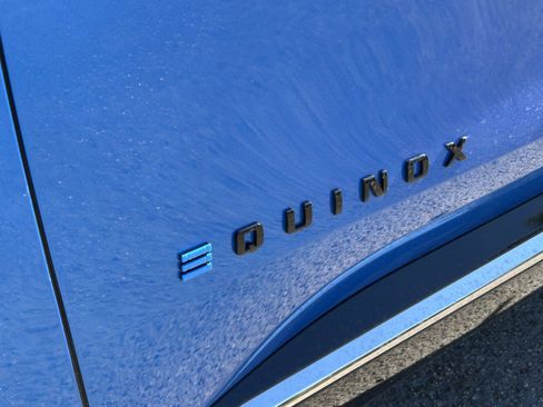 New 2025 Chevrolet Equinox EV LT w/ Convenience Package II image 10