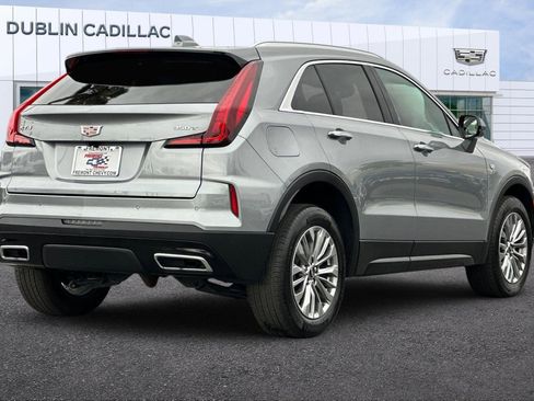Used 2024 Cadillac XT4 Premium Luxury image 4