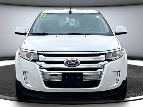 Used 2011 Ford Edge Limited FWD image 2