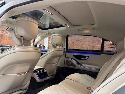 Used 2025 Mercedes-Benz S 580 4MATIC Sedan image 24