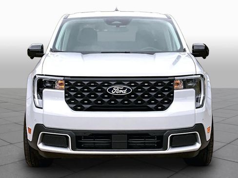 Used 2026 Ford Maverick Lariat AWD/4WD image 4