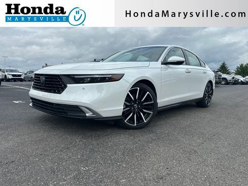 Used 2024 Honda Accord Touring image 1