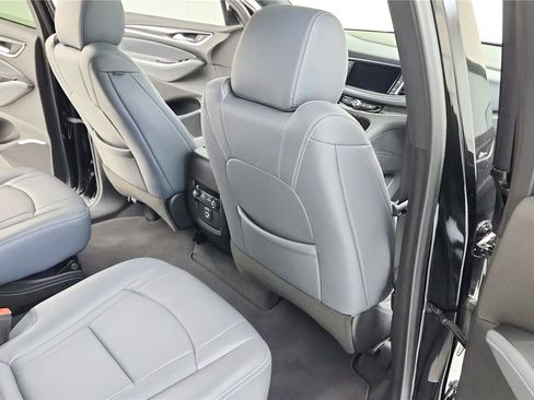 Used 2022 Buick Enclave Essence w/ Experience Buick Package image 33