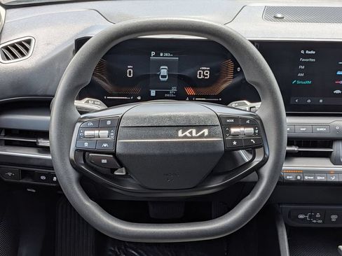 Used 2025 Kia K4 FWD image 18