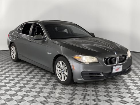 Used 2014 BMW 528i Sedan RWD image 7