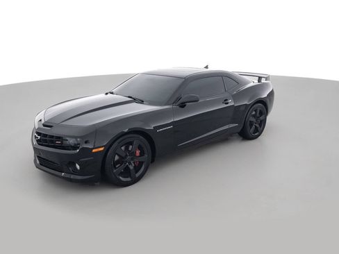 Used 2012 Chevrolet Camaro SS w/ RS Package image 9