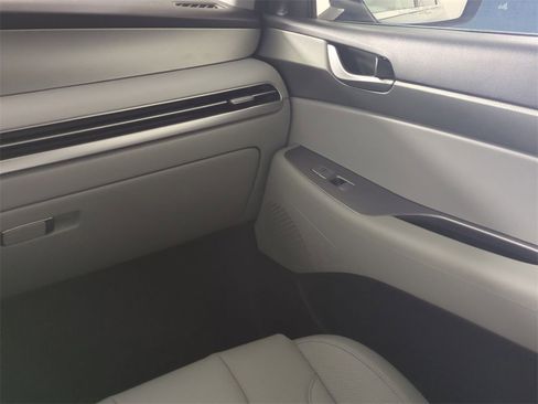 Certified 2024 Hyundai Palisade SEL image 21