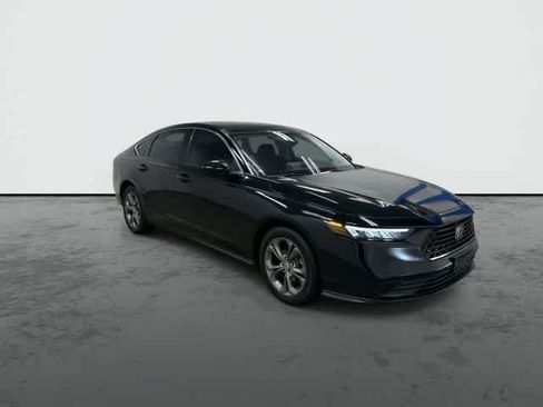 Used 2024 Honda Accord EX image 5