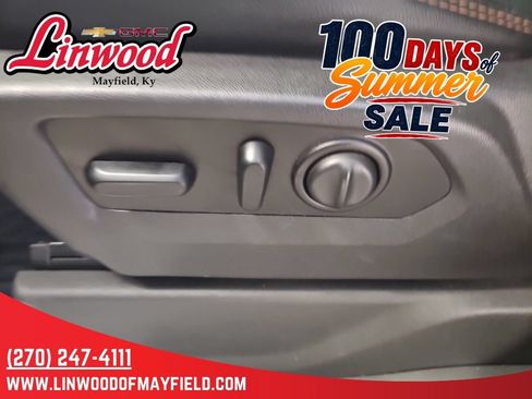 Used 2020 GMC Sierra 1500 AT4 w/ AT4 Premium Package AWD/4WD image 19