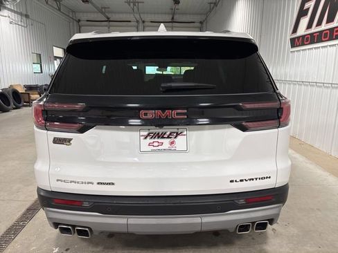 Used 2025 GMC Acadia Elevation image 8