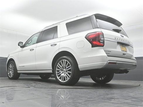 Certified 2022 Ford Expedition Platinum image 44