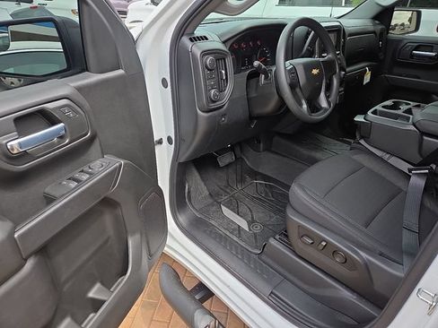 New 2026 Chevrolet Silverado 1500 Custom RWD image 10